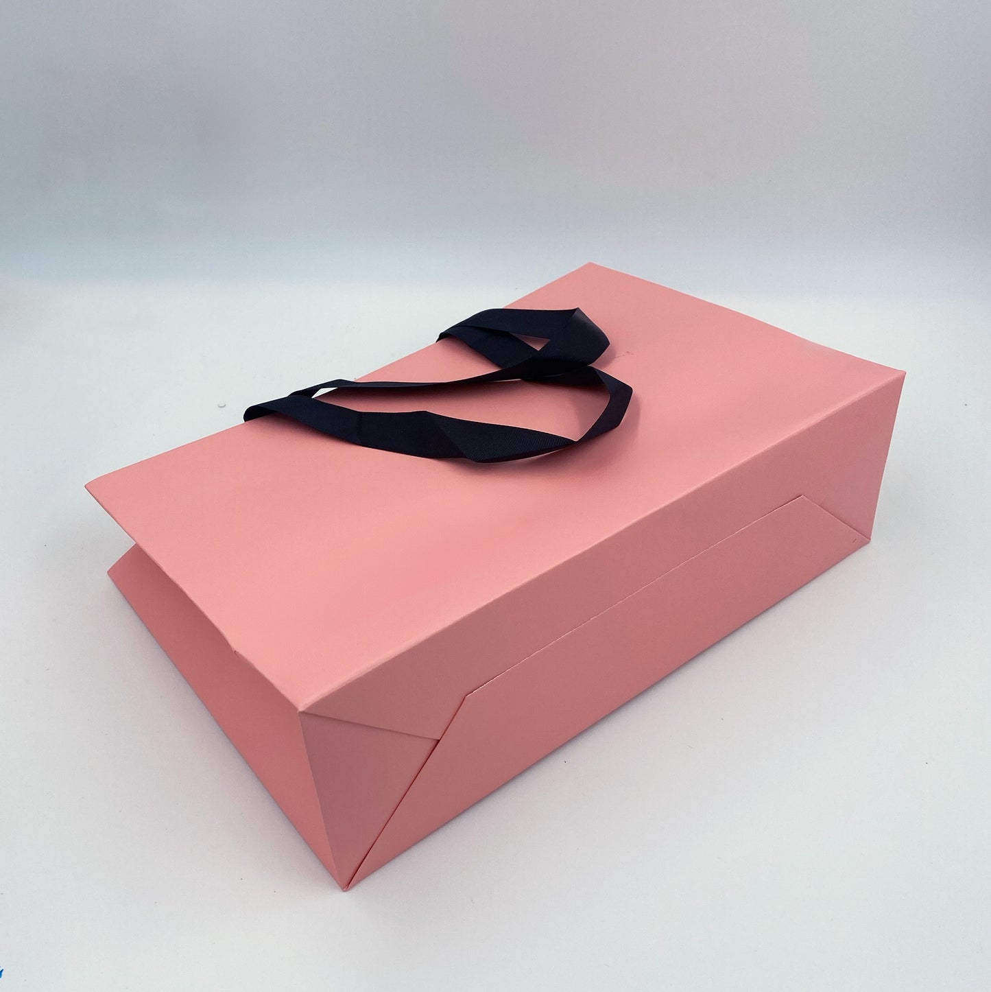 10pcs, Threaded width rope Pink gift bag - ByHome