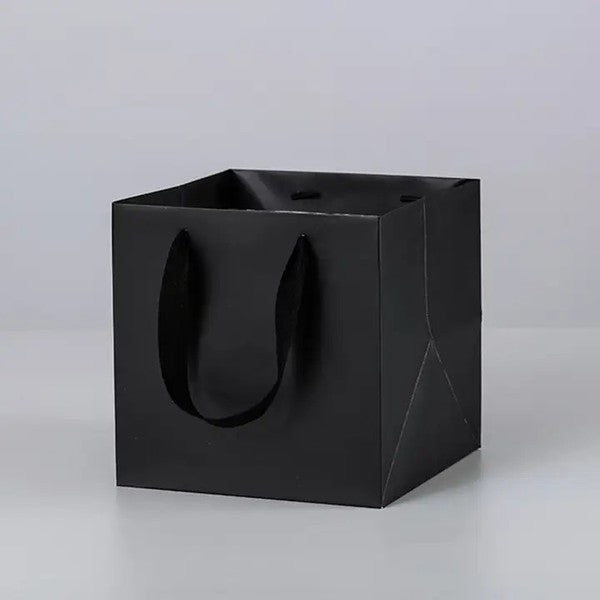 10pcs, 4 sizes Square premium Black White Paper Gift Bag - ByHome