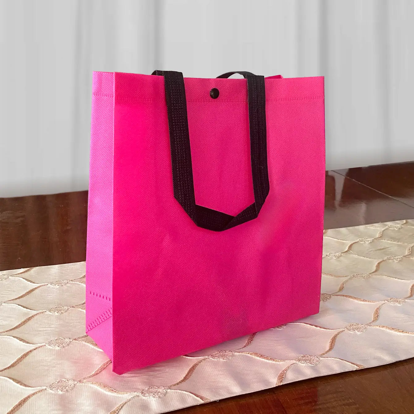 50pc, Dragonfruit red long handle button non-woven bag - ByHome