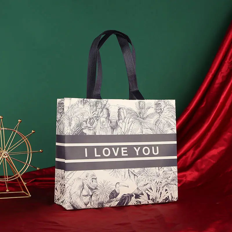 50pc, 3 sizes LOVE black stripe jungle line art non-woven gift bag - ByHome