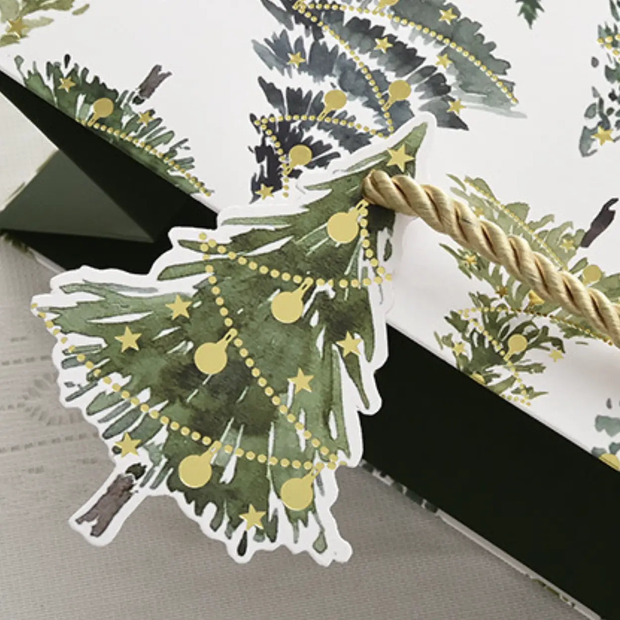 12pcs, Christmas trees w/ tag gift bag - ByHome
