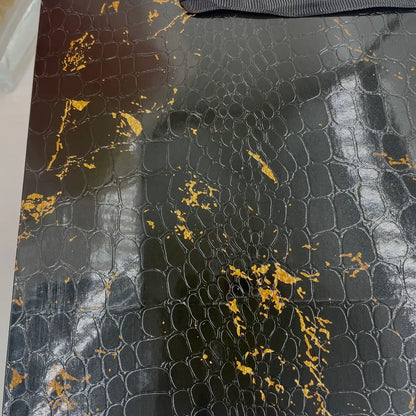 20 pc, Crocodile in gold marble pattern Black paper gift bag - ByHome