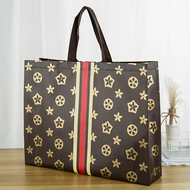 50pcs, 3 sizes star leaf brown red stripe non-woven gift bag - ByHome